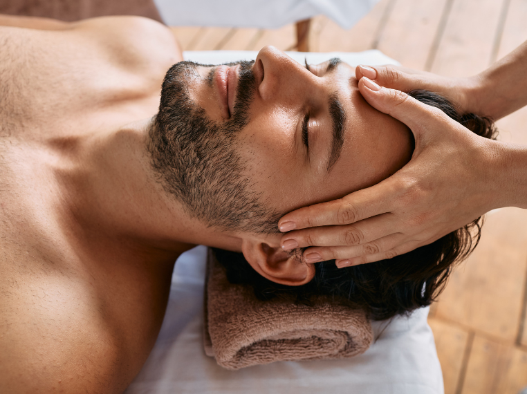 What Are the Benefits of a Head Massage?